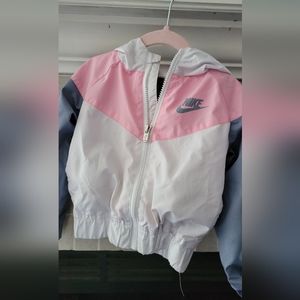 NIKE | Windbreaker
